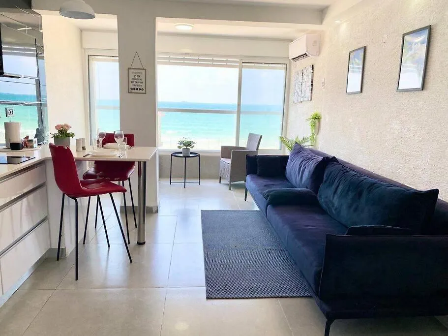 Seaside Cozy Apartment Haifa Israel