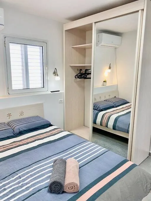 Seaside Cozy Apartment Haifa